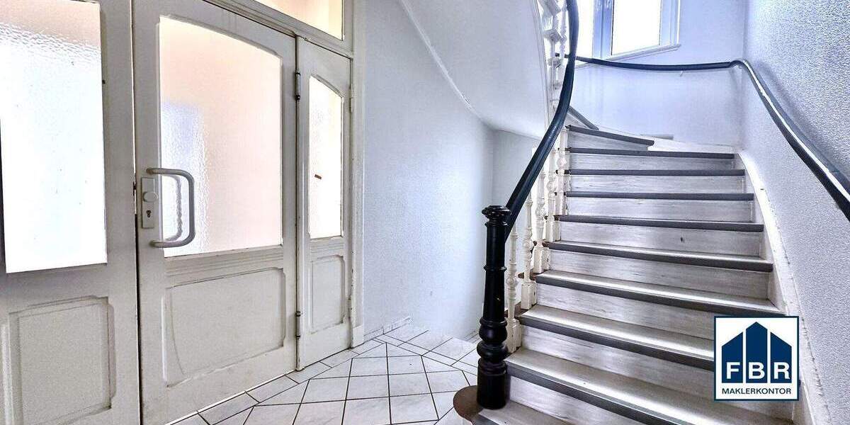 Etagenwohnung Schwerin Paulsstadt - 2 Zimmer, 90 m&sup2;, 630&euro; | Angebot:25780346