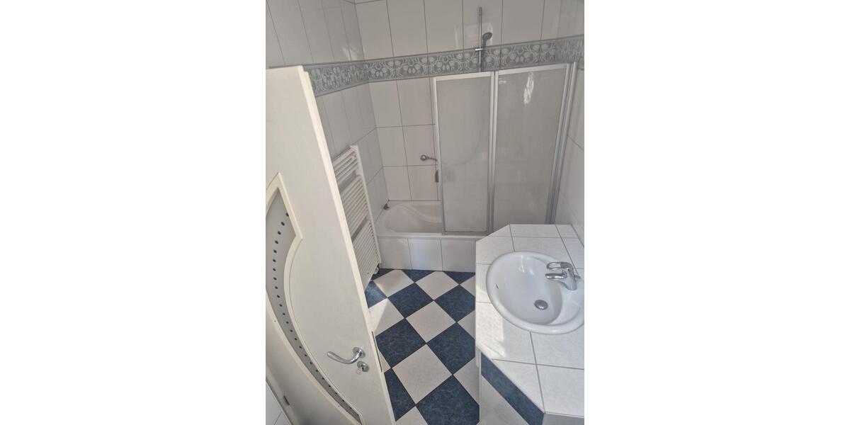 Etagenwohnung Rheda-Wiedenbrück Wiedenbrück - 4 Zimmer, 105 m&sup2;, 695&euro; | Angebot:26614560