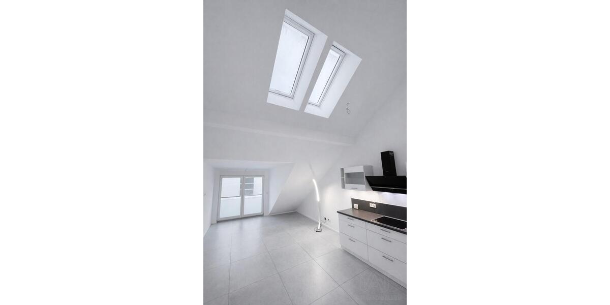 Dachgeschoßwohnung Sankt Ingbert - 2 Zimmer, 71 m&sup2;, 730&euro; | Angebot:25904967