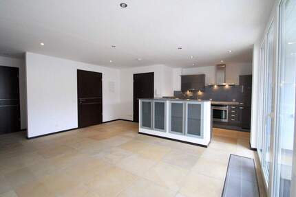 Wohnung Krumbach - 3 Zimmer, 85 m&sup2;, 850&euro; | Angebot:25245508