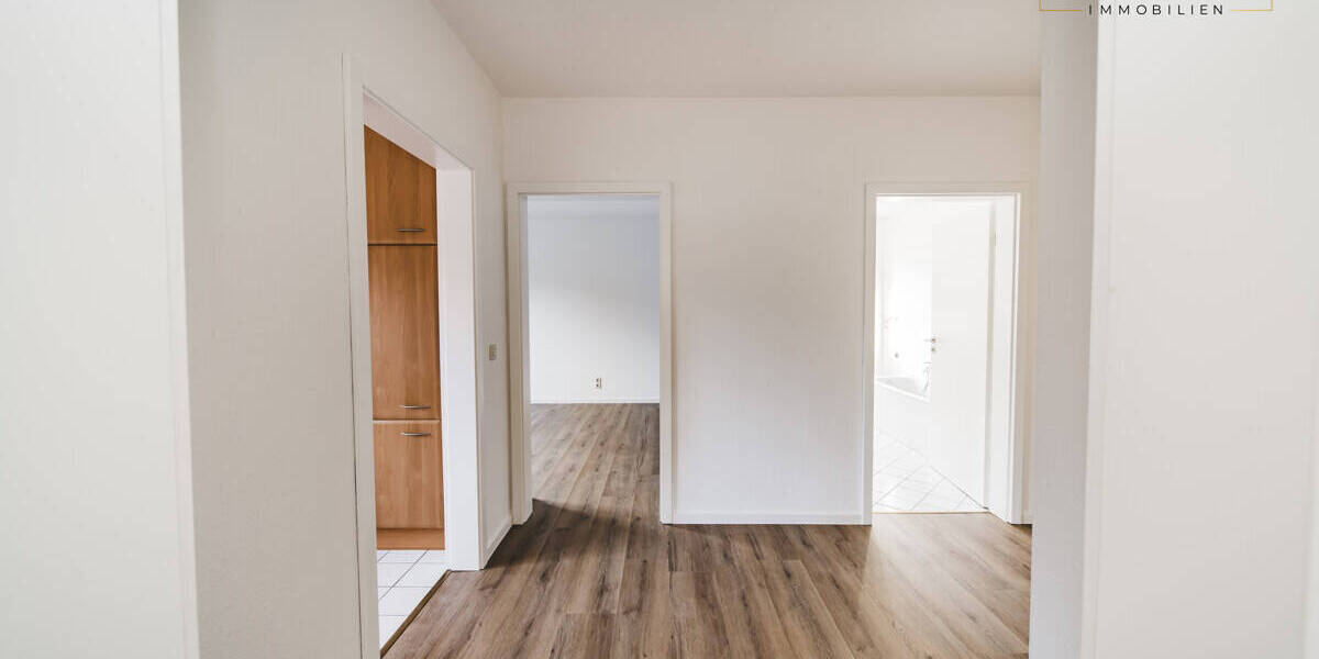 Etagenwohnung Cloppenburg - 3 Zimmer, 87 m&sup2;, 950&euro; | Angebot:26527652