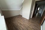 Etagenwohnung Lengede - 7 Zimmer, 151 m&sup2;, 1.200&euro; | Angebot:26181080