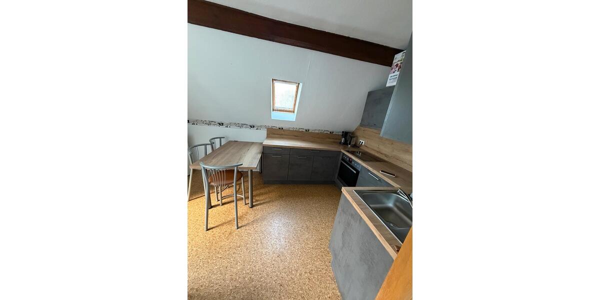 Wohnen auf Zeit Korbach - 4 Zimmer, 85 m&sup2;, 20&euro; | Angebot:22925996