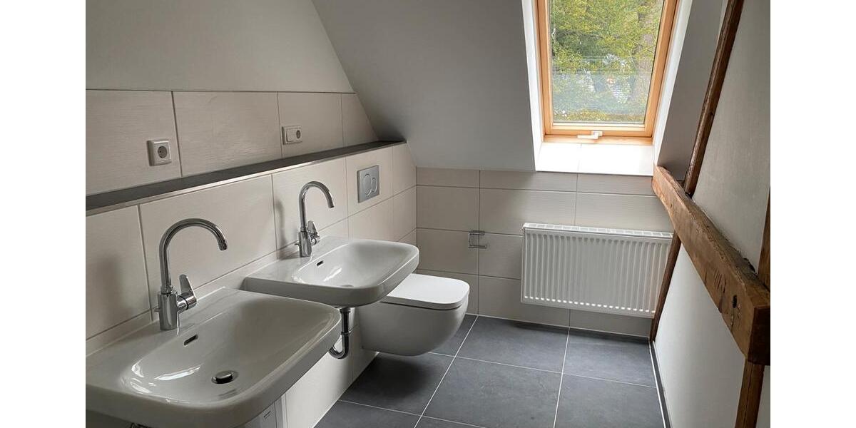 Etagenwohnung Zella-Mehlis Mehlis - 4 Zimmer, 116 m&sup2;, 968&euro; | Angebot:26024052