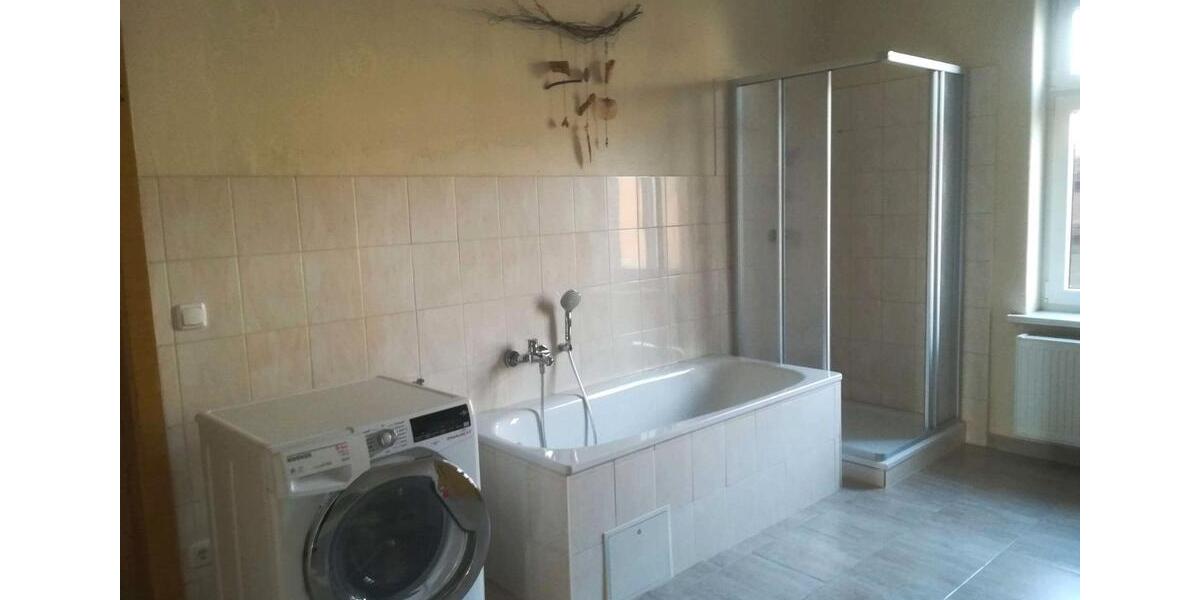 Erdgeschoßwohnung Bismark (Altmark) - 3 Zimmer, 106 m&sup2;, 520&euro; | Angebot:26192466