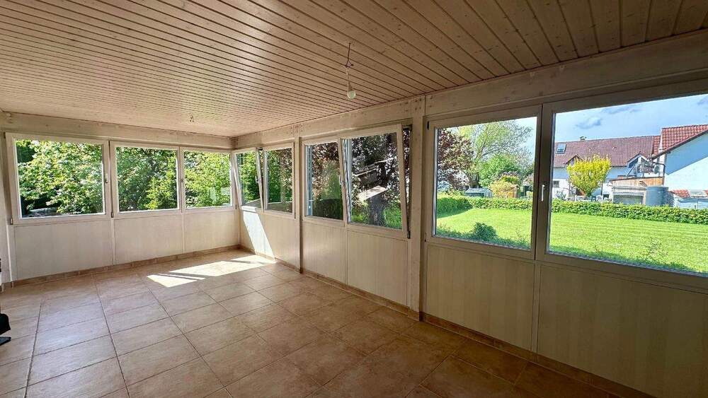 Mehrfamilienhaus, Wohnhaus Althengstett - 5 Zimmer, 199 m&sup2;, 2.500&euro; | Angebot:25821147