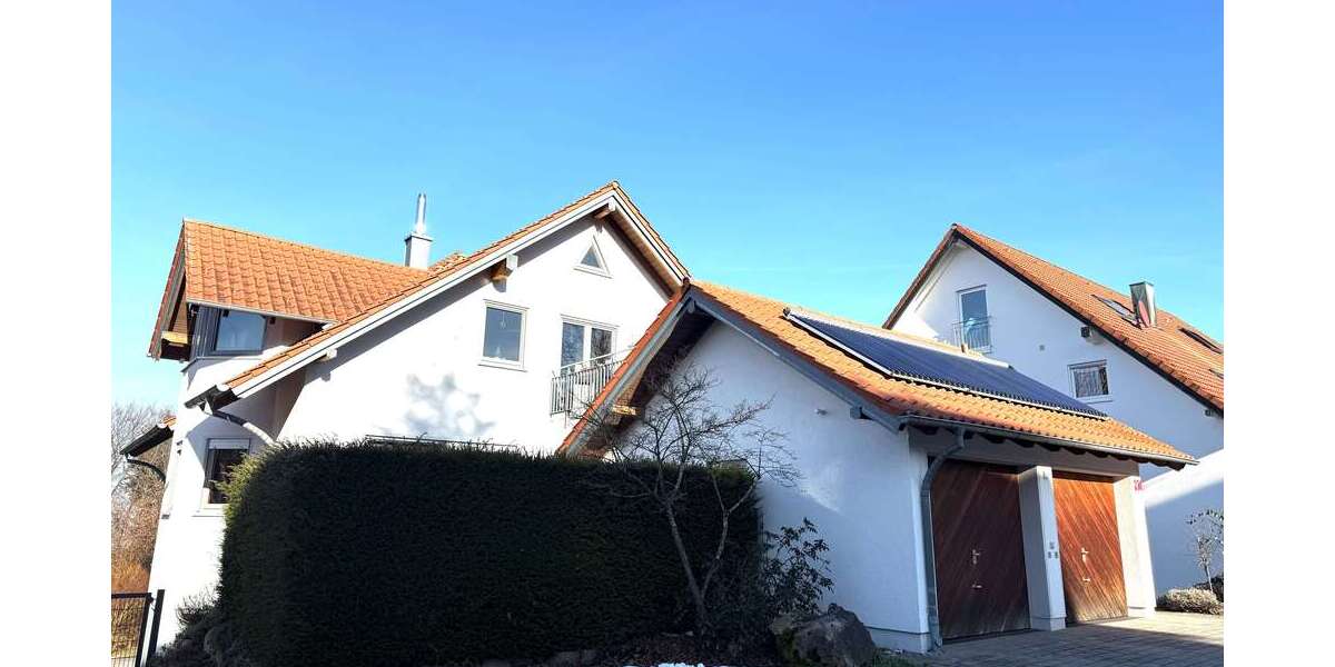 Etagenwohnung Bad Herrenalb - 4 Zimmer, 105 m&sup2;, 700&euro; | Angebot:24647824