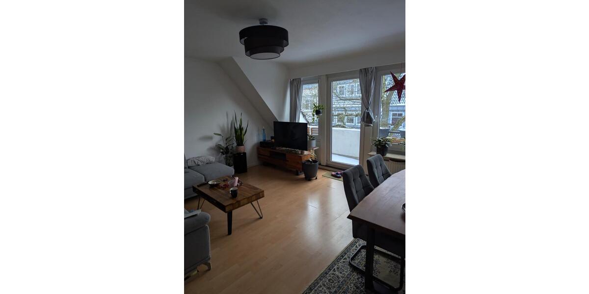Dachgeschoßwohnung Bremen Schwachhausen - 3 Zimmer, 67 m&sup2;, 835&euro; | Angebot:25482036