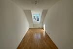 Dachgeschoßwohnung Bad Lobenstein - 3 Zimmer, 68 m&sup2;, 374&euro; | Angebot:26439295