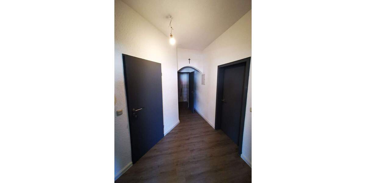 Etagenwohnung Beckingen - 2 Zimmer, 91 m&sup2;, 680&euro; | Angebot:26201799