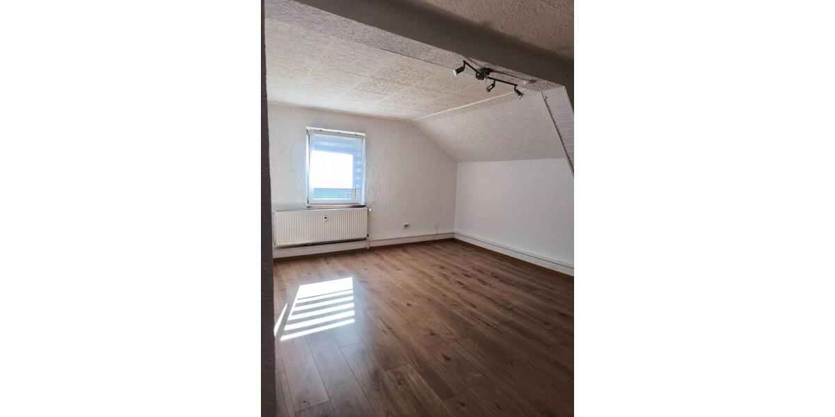 Etagenwohnung Sulzbach (Saar) - 3 Zimmer, 60 m&sup2;, 405&euro; | Angebot:26262385
