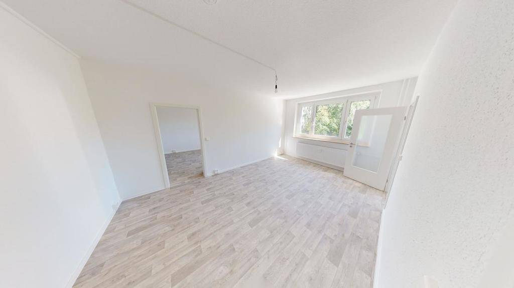 Etagenwohnung Chemnitz Altendorf - 2 Zimmer, 45 m&sup2;, 295&euro; | Angebot:26842186