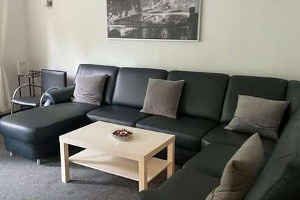 Zimmer Frankfurt am Main Hausen - 700&euro; | Angebot:26182354