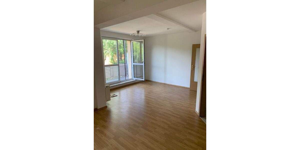 Etagenwohnung Halle (Saale) Radewell-Osendorf - 2 Zimmer, 50 m&sup2;, 400&euro; | Angebot:26758870