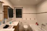 Einfamilienhaus Waldböckelheim - 8 Zimmer, 165 m&sup2;, 1.550&euro; | Angebot:26139931