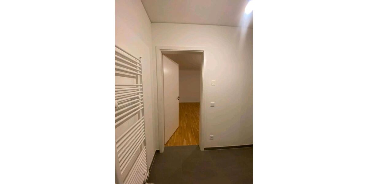 Erdgeschoßwohnung Berlin - 1 Zimmer, 42 m&sup2;, 935&euro; | Angebot:24849980