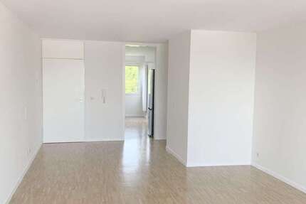 Wohnung Esslingen Sulzgries - 3 Zimmer, 80 m&sup2;, 1.200&euro; | Angebot:26732472