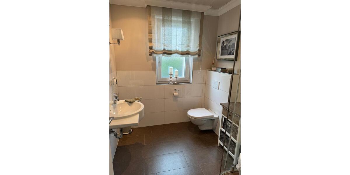 Einfamilienhaus Gütersloh - 5 Zimmer, 156 m&sup2;, 1.600&euro; | Angebot:25405558