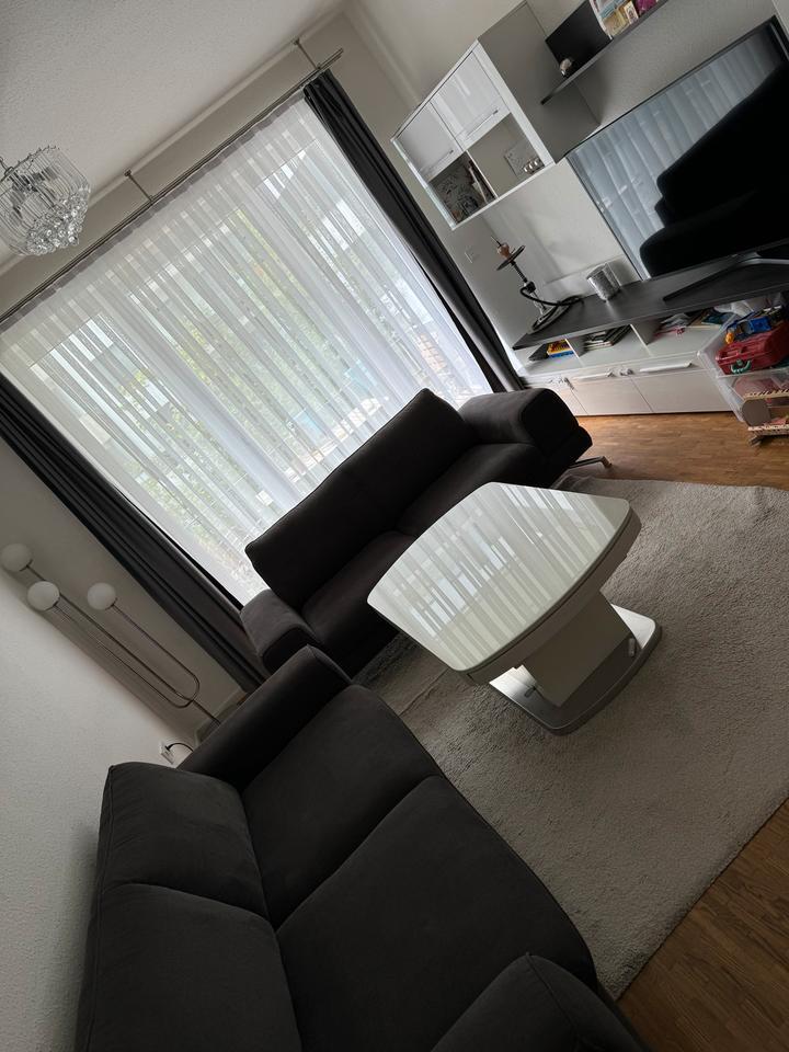 neue moderne Wohnung zur UntermieteZwischenmie mitten im Zentrum