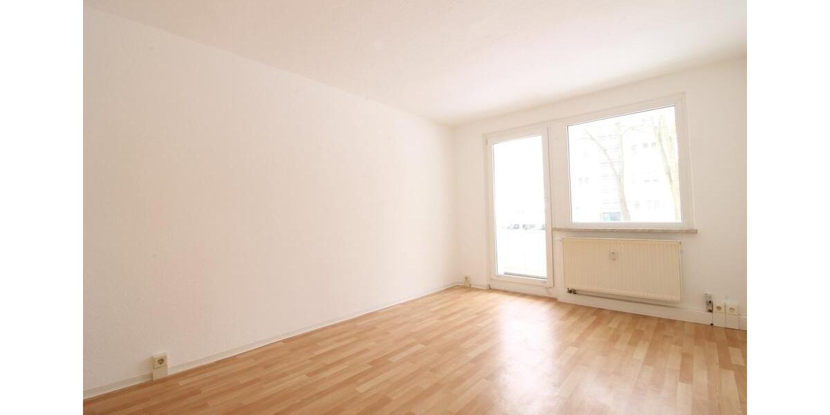 Etagenwohnung Flöha - 3 Zimmer, 58 m&sup2;, 355&euro; | Angebot:13348222