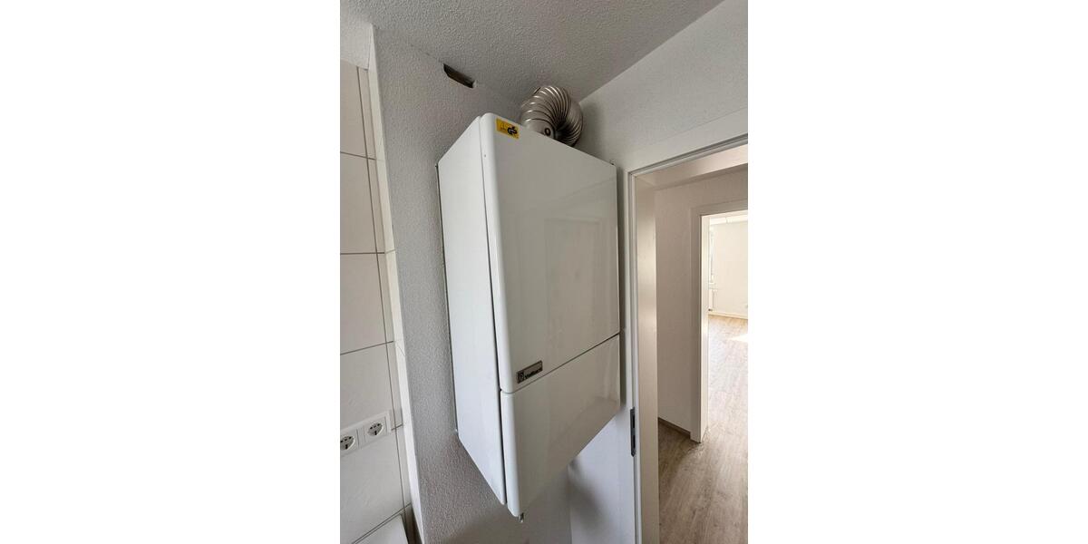 Etagenwohnung Görlitz Biesnitz - 3 Zimmer, 68 m&sup2;, 410&euro; | Angebot:26490346