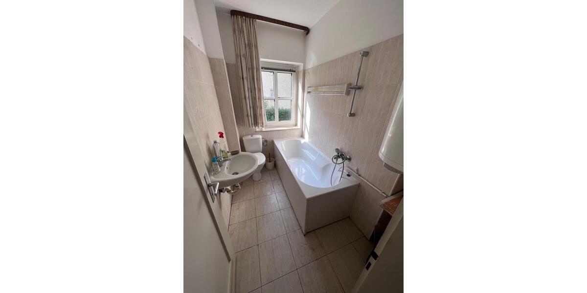 Erdgeschoßwohnung Eschwege - 2 Zimmer, 51 m&sup2;, 300&euro; | Angebot:25993473