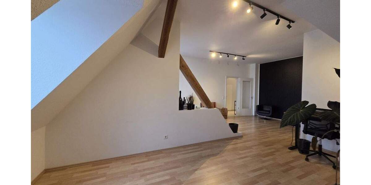 Etagenwohnung Schwabach - 2 Zimmer, 74 m&sup2;, 690&euro; | Angebot:25704233