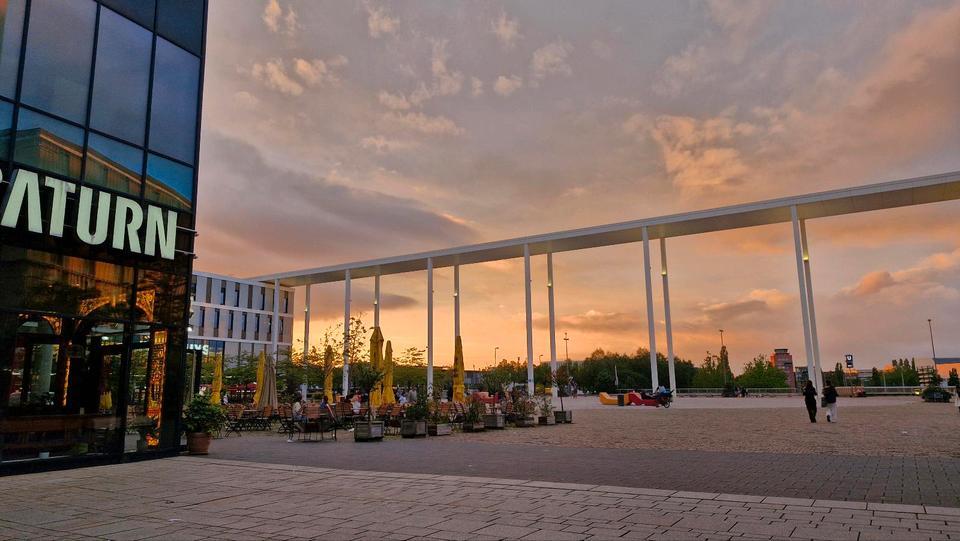 WG Zimmer in Messestadt West