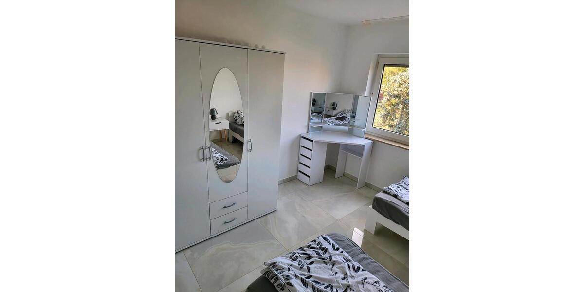 Wohnen auf Zeit Hammersbach - 4 Zimmer, 126 m&sup2;, 30&euro; | Angebot:24772880