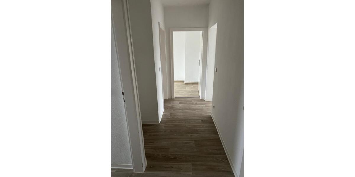 Etagenwohnung Jacobsdorf - 3 Zimmer, 60 m&sup2;, 420&euro; | Angebot:24980322