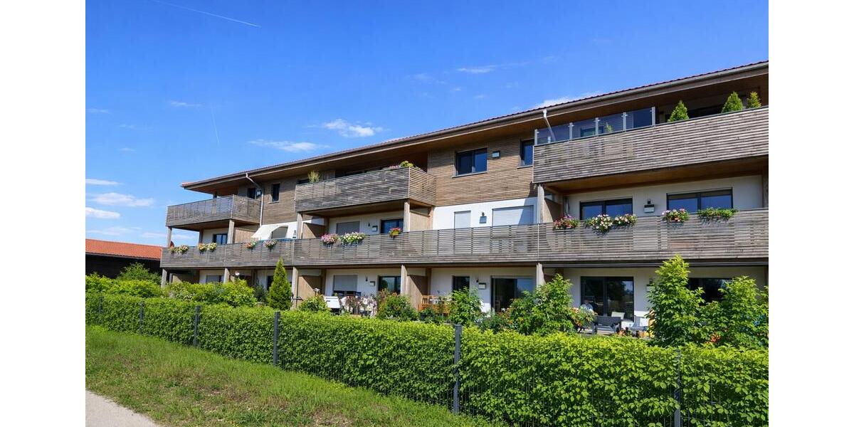 Etagenwohnung Seeg - 2 Zimmer, 85 m&sup2;, 1.000&euro; | Angebot:26246923