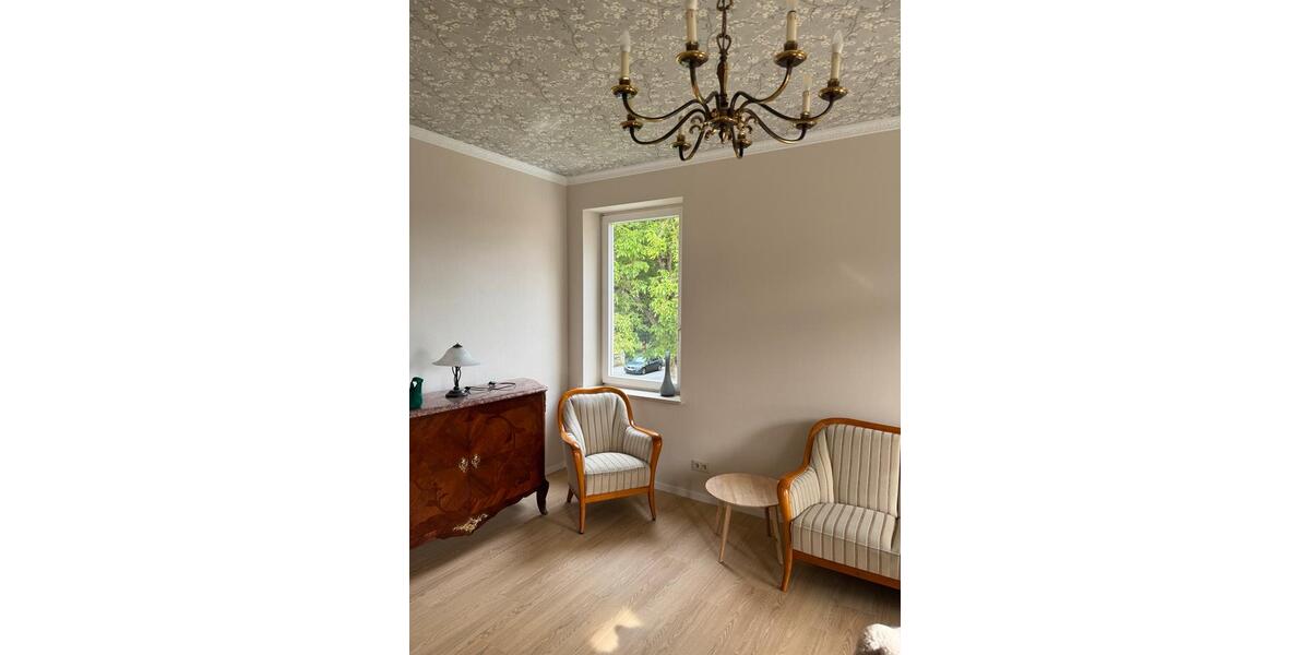 Etagenwohnung Wiesbaden - 2 Zimmer, 67 m&sup2;, 1.100&euro; | Angebot:26594332