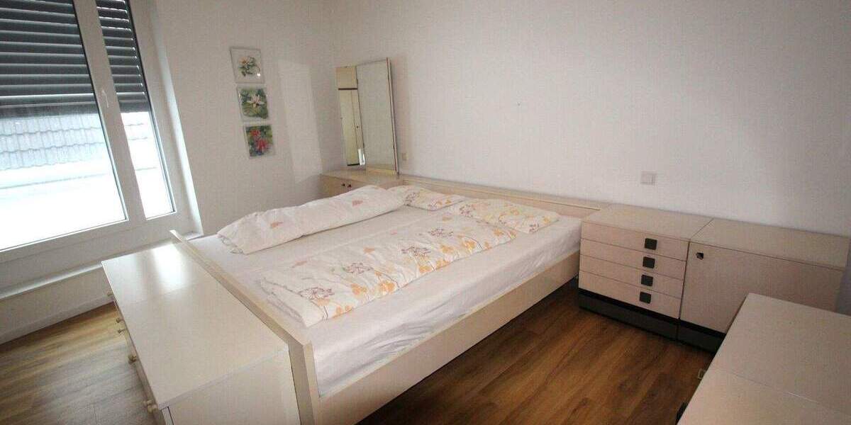 Etagenwohnung Ibbenbüren Stadt - 4 Zimmer, 115 m&sup2;, 1.380&euro; | Angebot:24461053