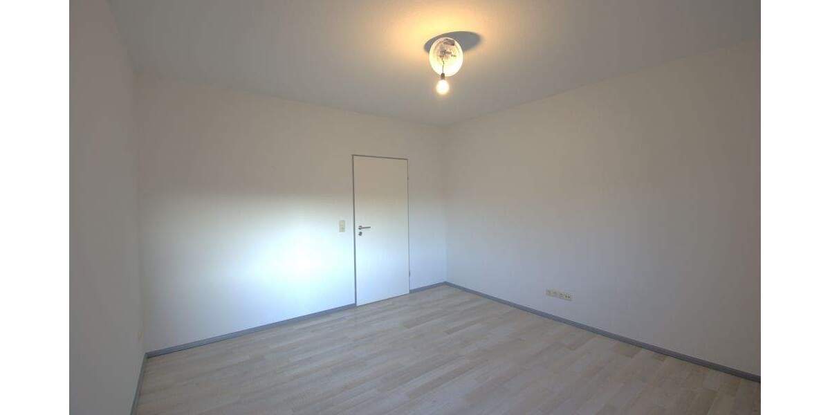 Etagenwohnung Burg (Dithmarschen) - 3 Zimmer, 85 m&sup2;, 700&euro; | Angebot:25687164