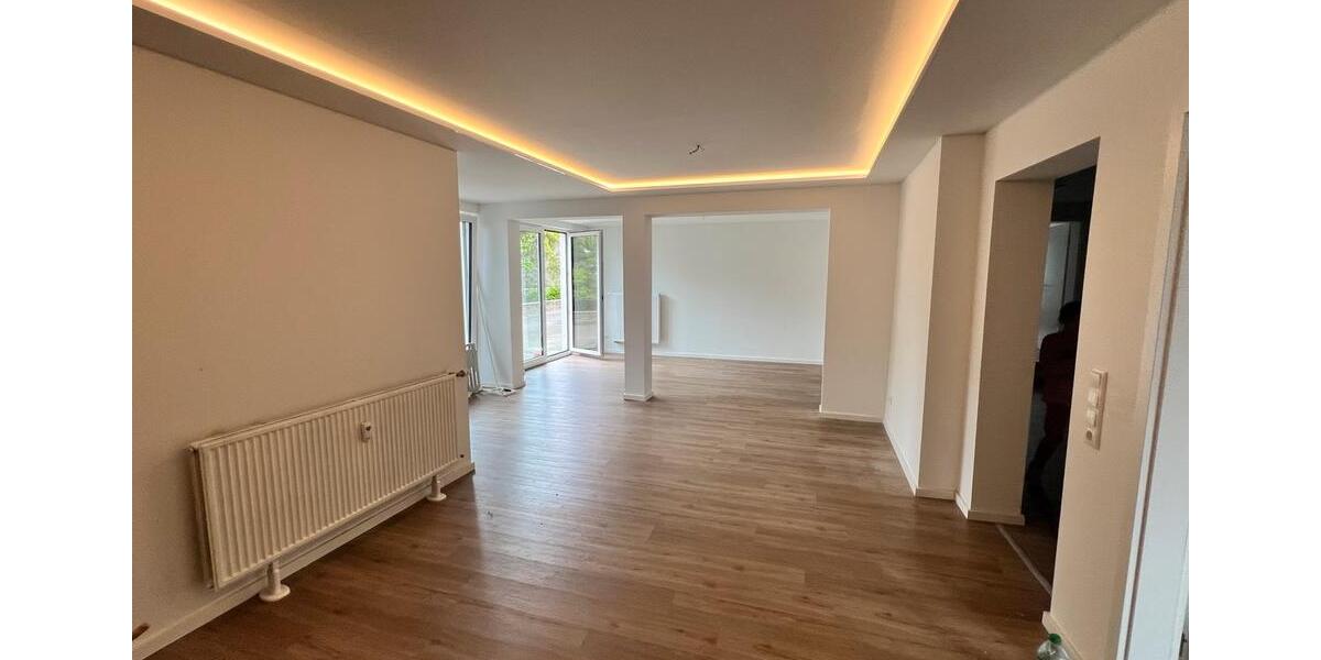 Erdgeschoßwohnung Bünde - 3 Zimmer, 96 m&sup2;, 1.050&euro; | Angebot:26603555