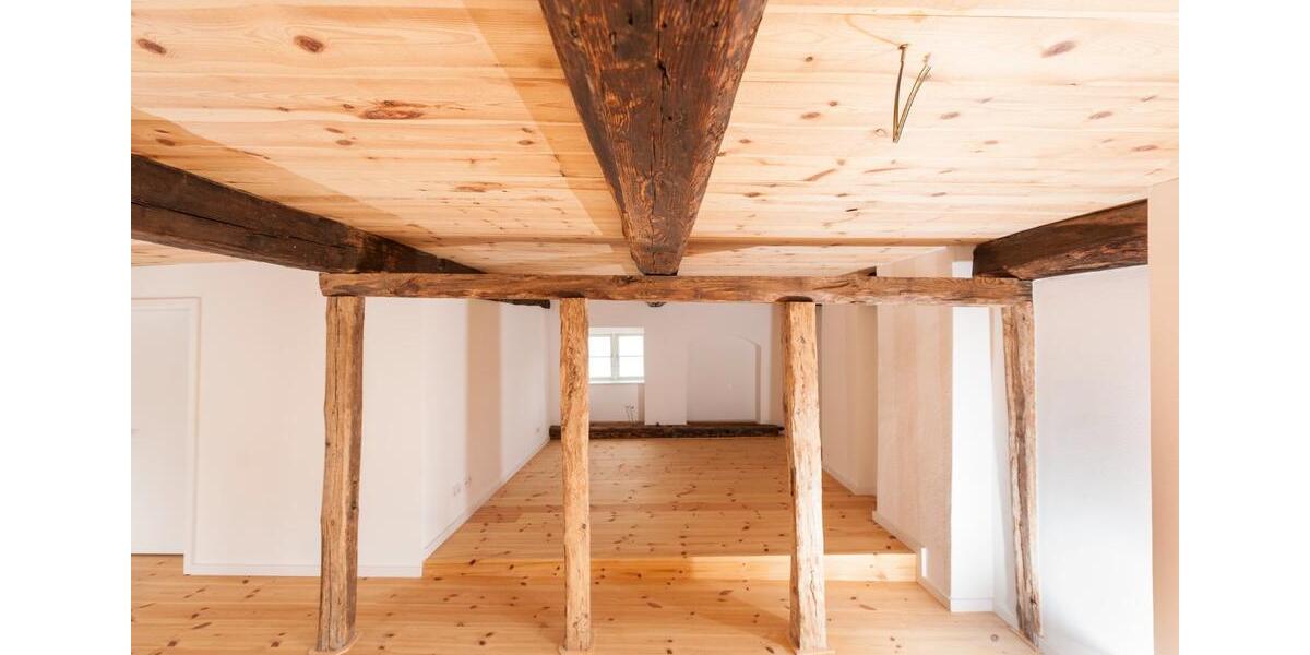 Etagenwohnung Güstrow - 4 Zimmer, 117 m&sup2;, 1.050&euro; | Angebot:25781150