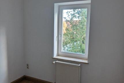 Wohnung Kamenz - 4 Zimmer, 107 m&sup2;, 700&euro; | Angebot:14331988