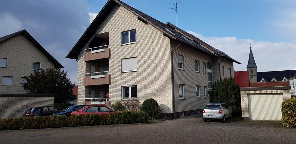 Erdgeschoßwohnung Preußisch Oldendorf - 3 Zimmer, 96 m&sup2;, 672&euro; | Angebot:25934485