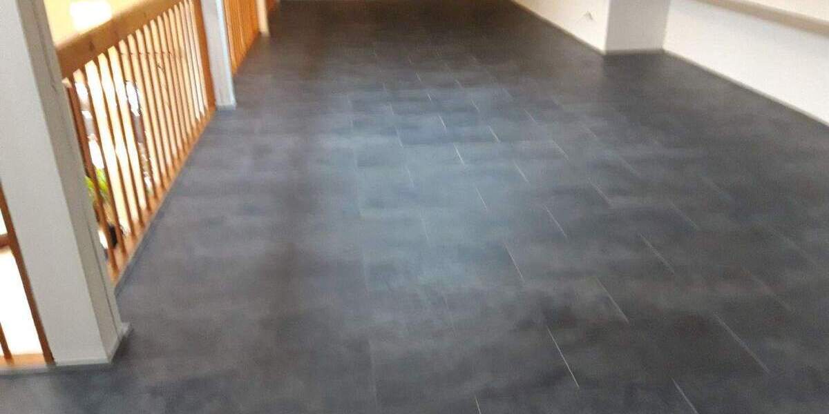 Etagenwohnung Sulzbach-Rosenberg Rosenberg - 3 Zimmer, 150 m&sup2;, 990&euro; | Angebot:25896534