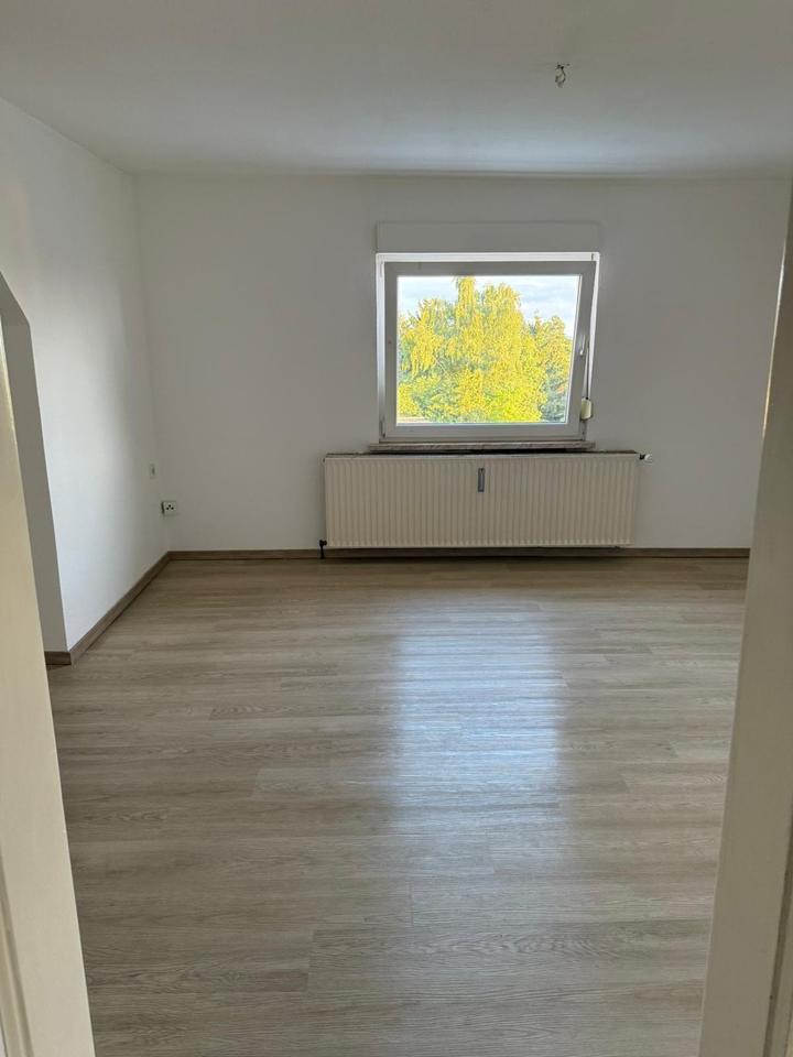 Charmante 2-Zimmer-Dachgeschoßwohnung mit Gartenmitbenutzung