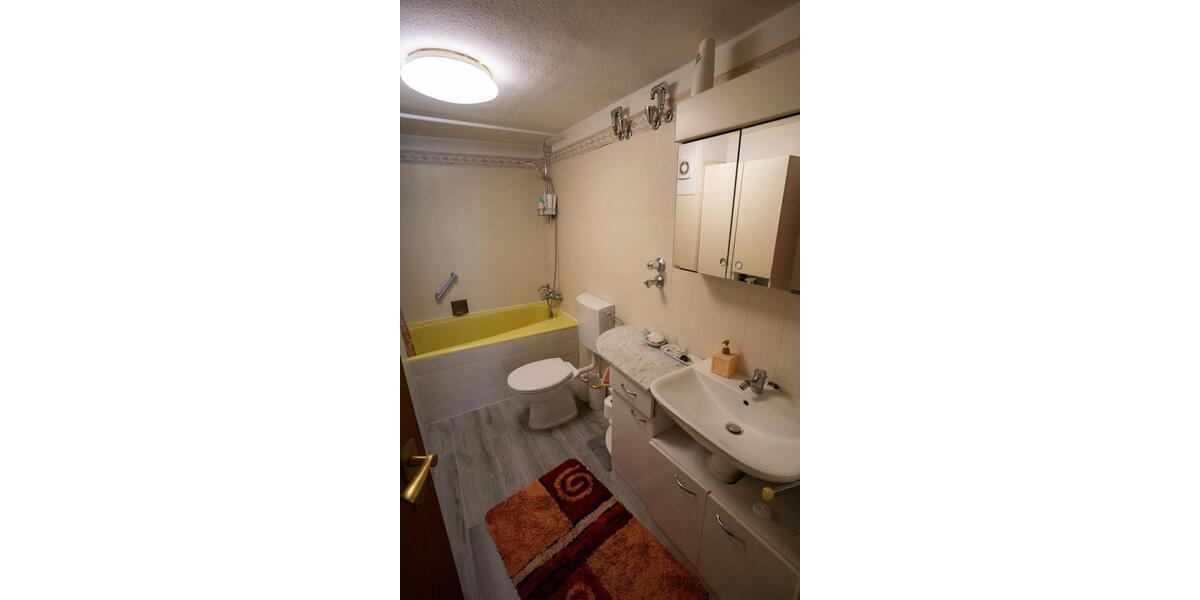 Etagenwohnung Bergisch Gladbach Gronau - 2 Zimmer, 70 m&sup2;, 970&euro; | Angebot:25981436