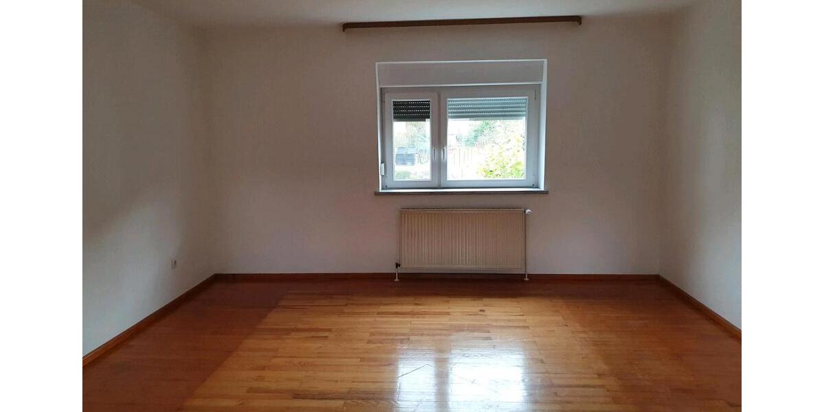 Einfamilienhaus Breunigweiler - 4 Zimmer, 115 m&sup2;, 700&euro; | Angebot:25917295
