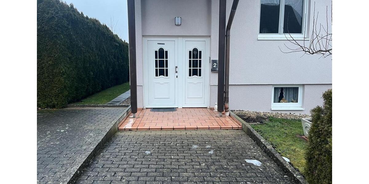 Etagenwohnung Rosenberg - 4 Zimmer, 90 m&sup2;, 850&euro; | Angebot:26423357