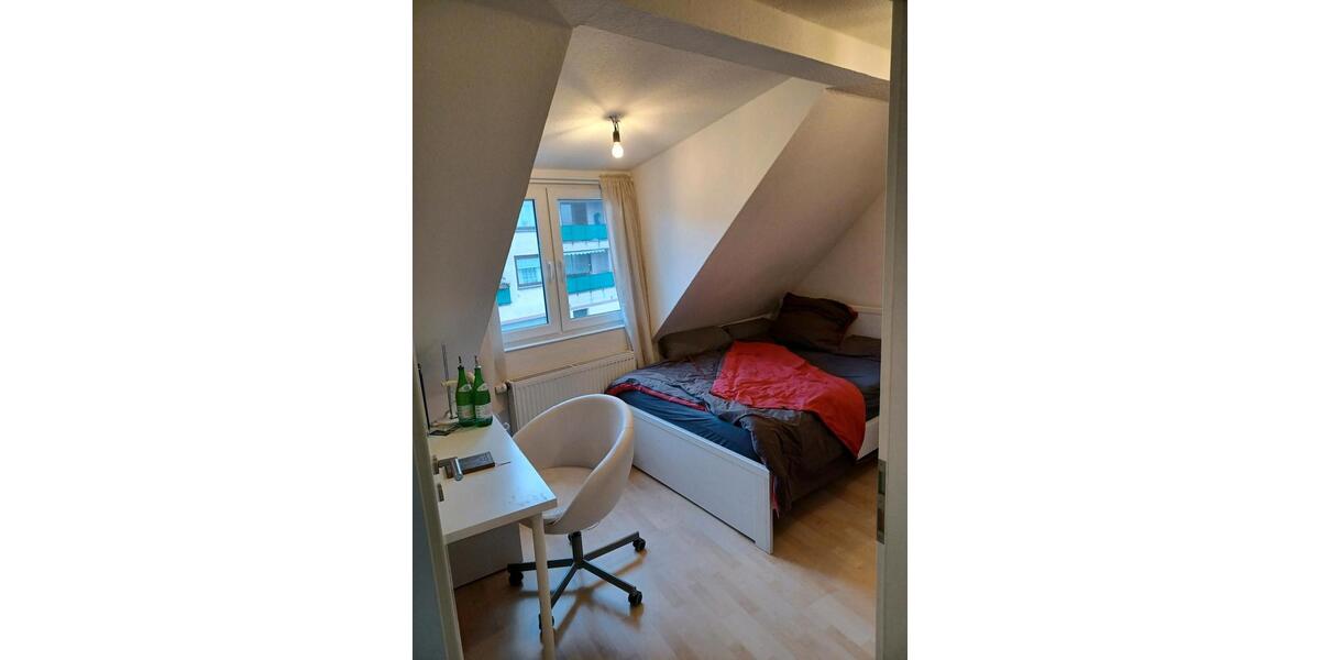 Wohnen auf Zeit Geisenheim - 5 Zimmer, 13 m&sup2;, 340&euro; | Angebot:24795499