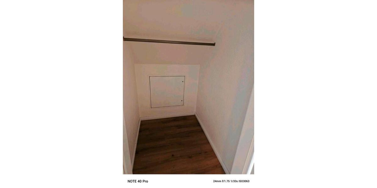 Dachgeschoßwohnung Bad Freienwalde (Oder) - 1 Zimmer, 35 m&sup2;, 400&euro; | Angebot:26252307