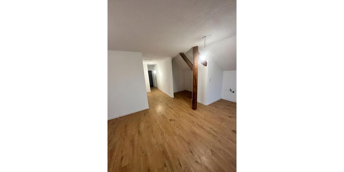 Dachgeschoßwohnung Meißenheim - 3.5 Zimmer, 70 m&sup2;, 850&euro; | Angebot:26520324