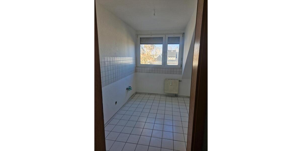 Dachgeschoßwohnung Triptis - 2 Zimmer, 58 m&sup2;, 405&euro; | Angebot:25377999