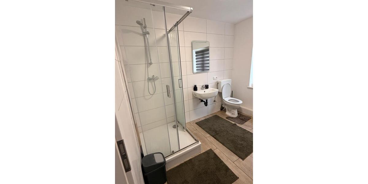 Wohnen auf Zeit Helmbrechts - 10 Zimmer, 110 m&sup2;, 25&euro; | Angebot:23554422