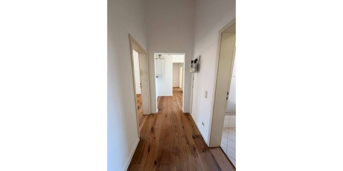 Etagenwohnung Fürth Innenstadt - 4 Zimmer, 90 m&sup2;, 980&euro; | Angebot:26751025