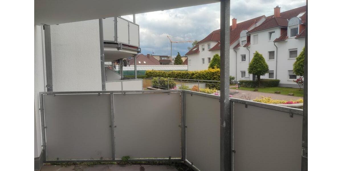 Erdgeschoßwohnung Rinteln - 3 Zimmer, 82 m&sup2;, 800&euro; | Angebot:26636510